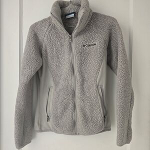 Columbia Women's Light Gray Teddy Jacket